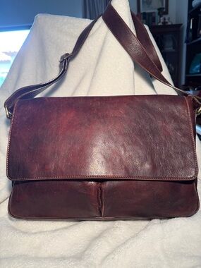 Italian Leather Messenger Bag with Adjustable Strap and brass buckles